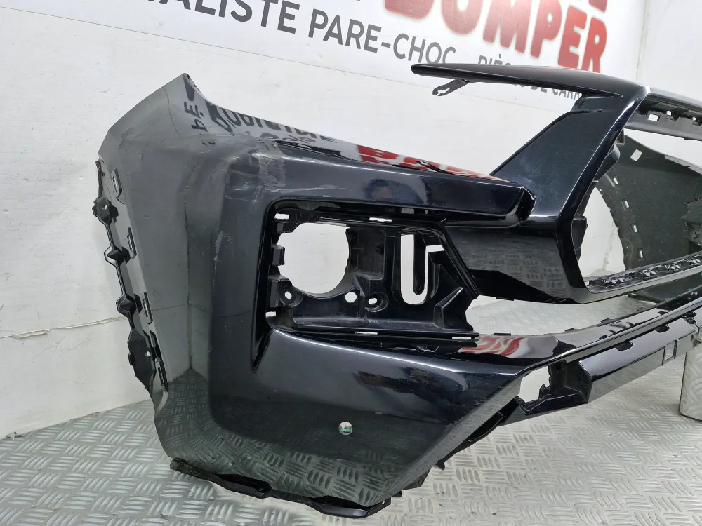 Toyota RAV 4 TRAIL etupuskuri (alkaen 01/2019) – Alkuperäinen käytetty, tutkien kanssa