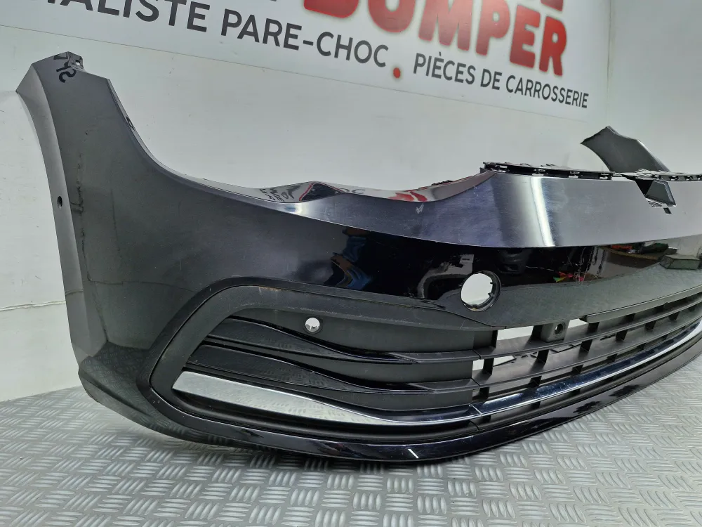Etupuskuri Volkswagen Golf 8 Vaihe 1 (alkaen 09/2019) – Alkuperäinen käytetty osa