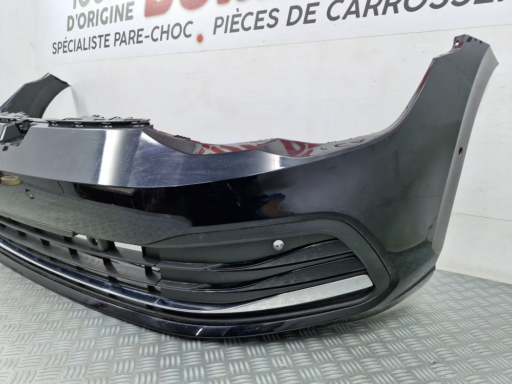 Etupuskuri Volkswagen Golf 8 Vaihe 1 (alkaen 09/2019) – Alkuperäinen käytetty osa
