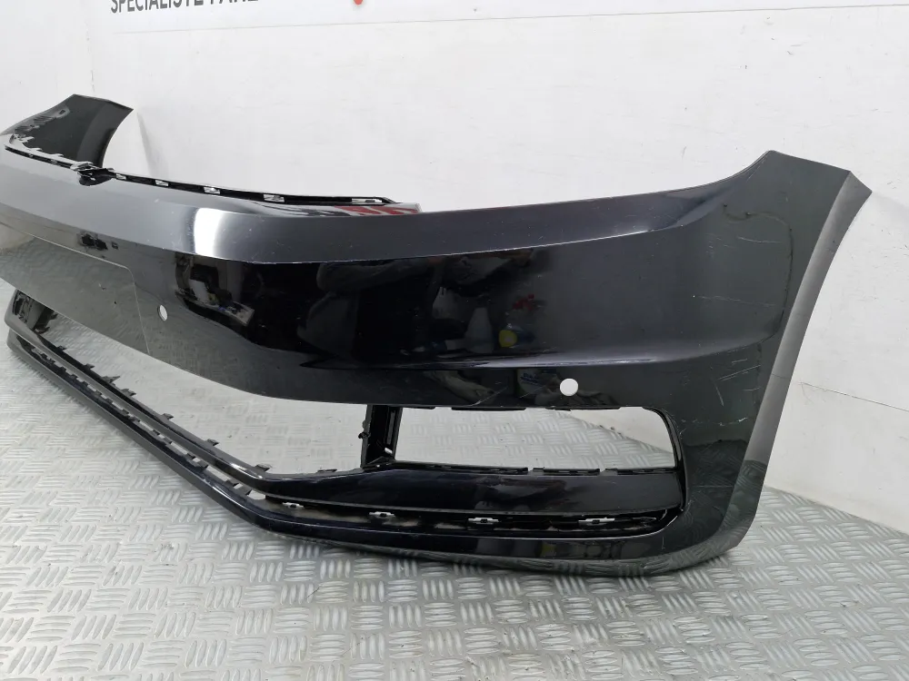 Etupuskuri Volkswagen Touran III (alkaen 06/2015) alkuperäinen käytetty