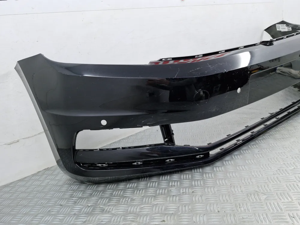 Etupuskuri Volkswagen Touran III (alkaen 06/2015) alkuperäinen käytetty