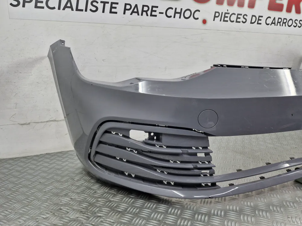 Volkswagen Golf 8 Vaiheen 1 alkuperäinen käytetty etupuskuri alkaen (09/2019)