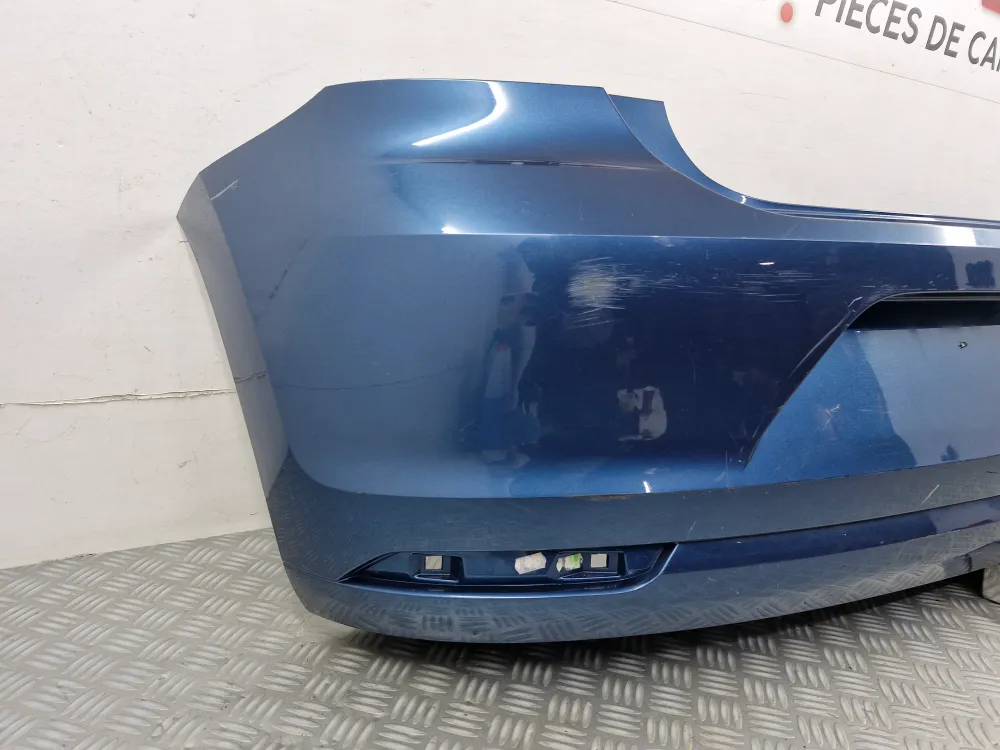 Volkswagen Polo V Vaihe 2 takapuskurin alkuperäinen käytetty osa (02/2014–06/2018)