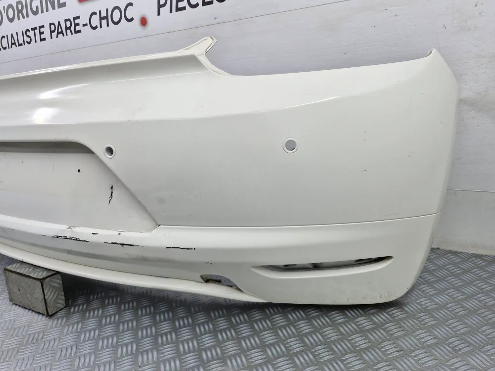 Volkswagen Scirocco 3 Vaiheen 1 takapuskurin suojus (07/2008 - 09/2014) - Alkuperäinen käytetty***
