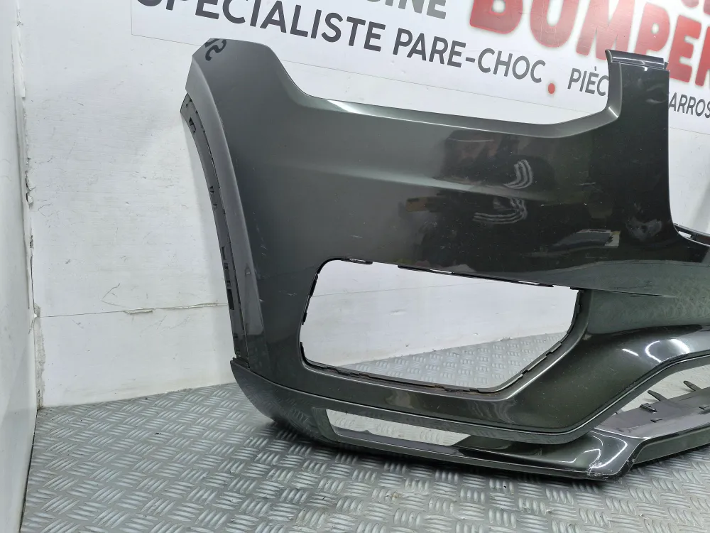 Volvo XC90 II Phase 2 alkuperäinen käytetty etupuskuri (alkaen 2019)