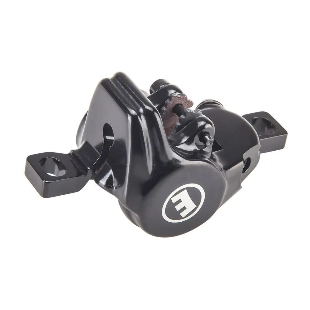 MAGURA MT4/6 levyjarrusatula edessä/takana 2 männät musta