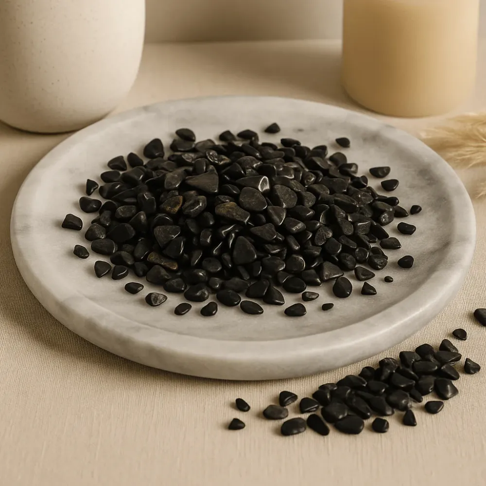 Musta turmaliinikide sirut irtotavarana 1 kg