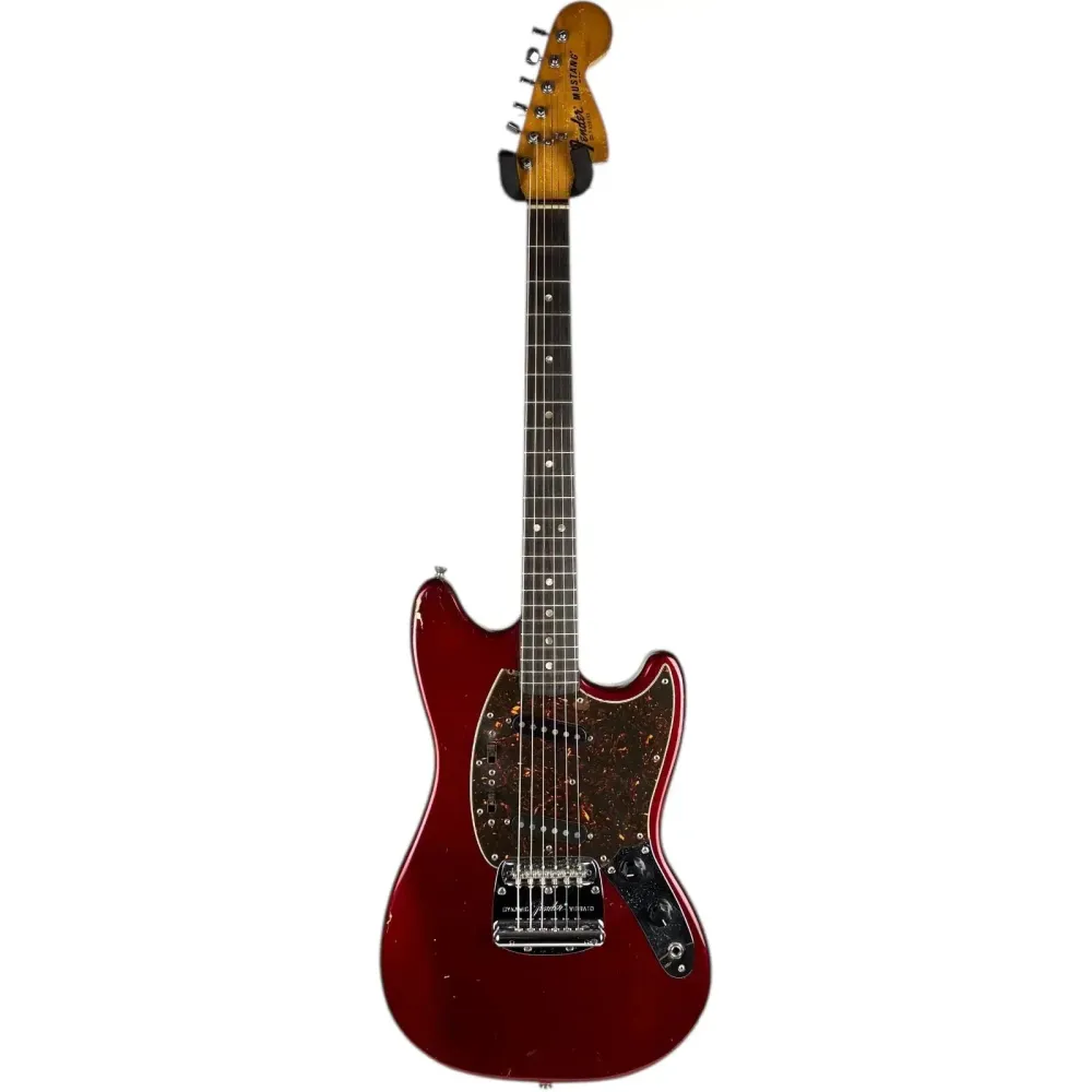 Fender Mustang 1978 - Karkkinen Omenanpunainen