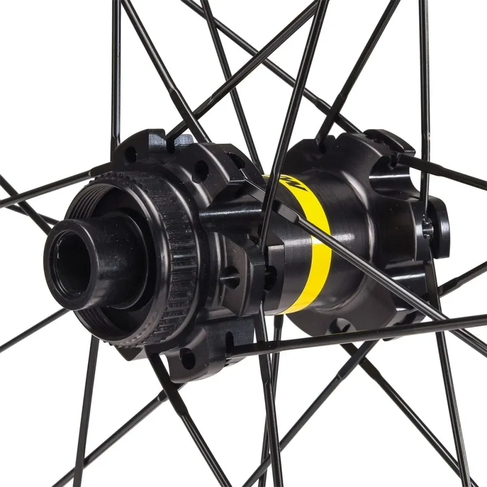 MAVIC ALLROAD DISC etupyörä renkaineen (Center Lock)