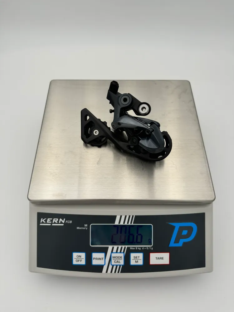 SHIMANO ULTEGRA R8000-GS 11-vaihteinen takavaihtaja Medium Cage (keskikokoinen)