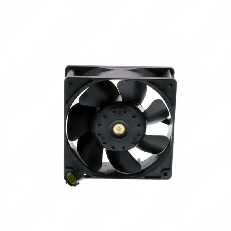 Tuulettimen moottorikokoonpano 24270-11321-71 Sopii Toyota Sopii haarukkatrukkiin 2TE18 7FBE10 7FBE13 7FBE15 7FBE18 7FBE20...
