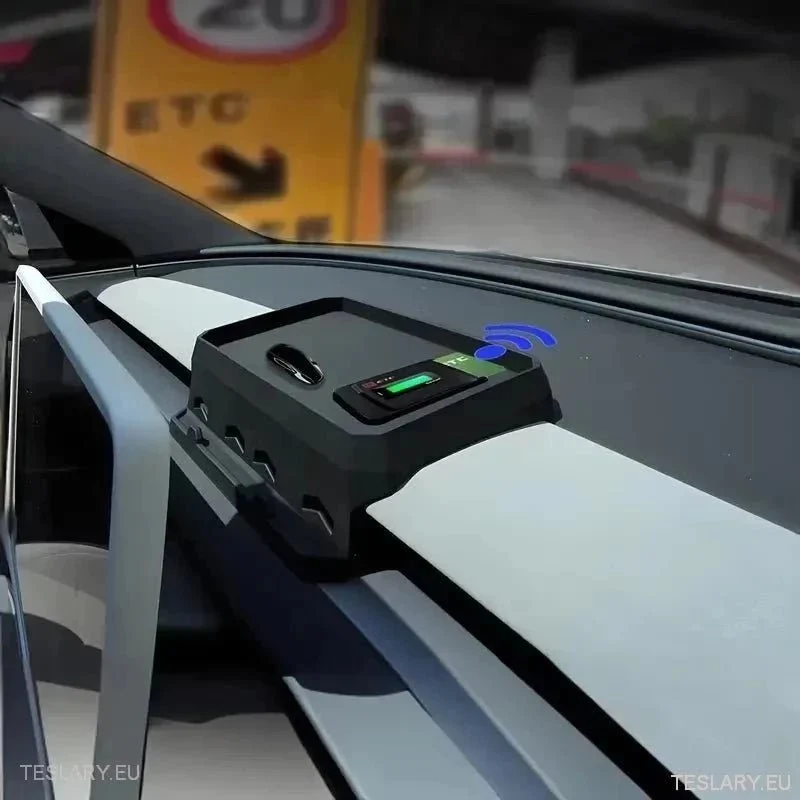Tesla 3+ Highland Phone & Dash Storage -järjestäjä